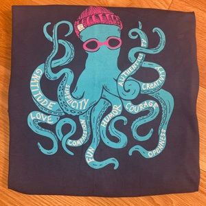 NWT Life is Good Men’s Superpower Octopus Crusher Tee